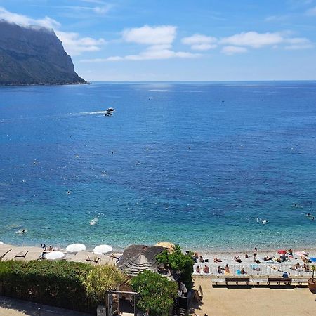 Superbe Appartement Piscine, Tennis, Vue Mer Et Decore Avec Gout Cassis Exterior foto